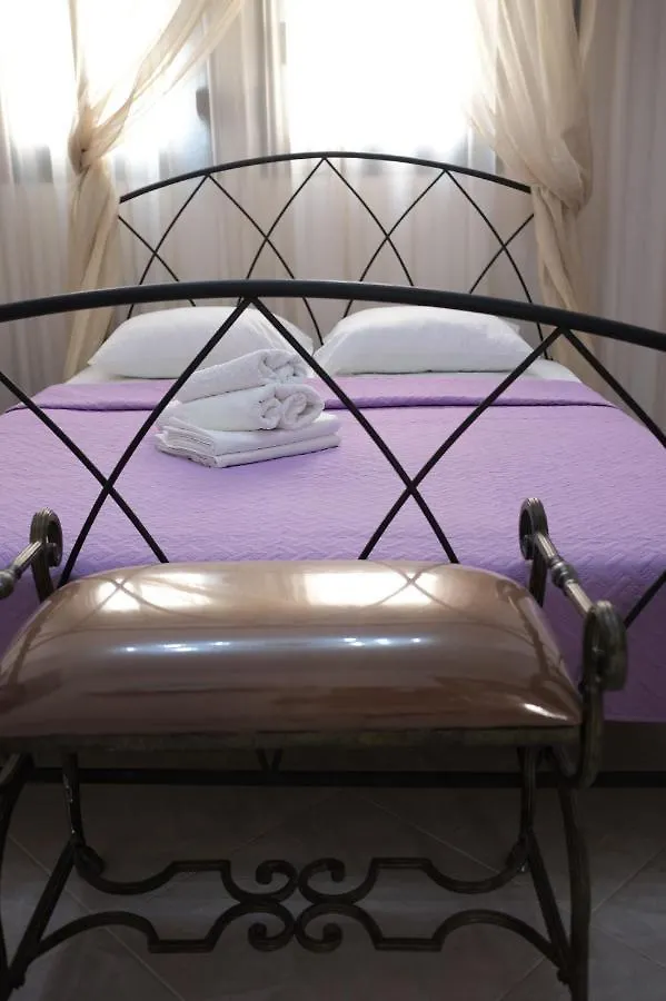 Vakantiehuis Irenes Apartment Kallithea